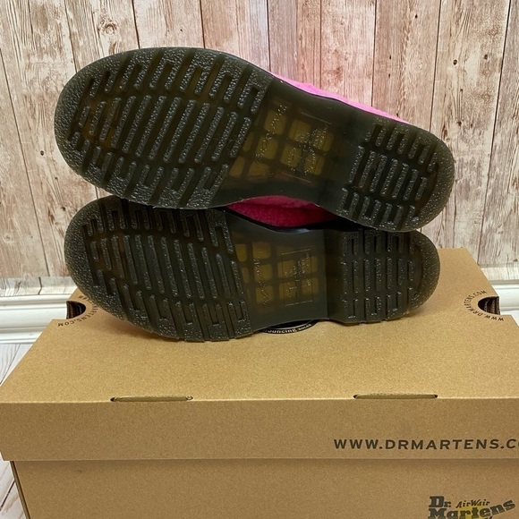Dr. Martens 1460 Pascal Lux Borg Faux Fur Clash Pink Combat Boot Size 6‎ Women - Picture 6 of 12